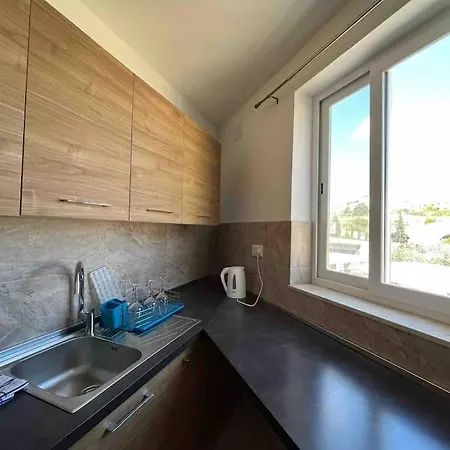 Apartment Lovely 3 Bedroom Saint Julian's