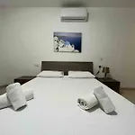 Lovely 3 Bedroom Apartament *